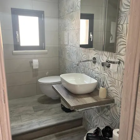 Guest house Perla Marina *
