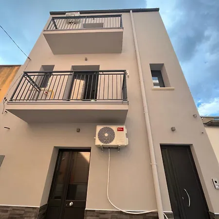Perla Marina 3*